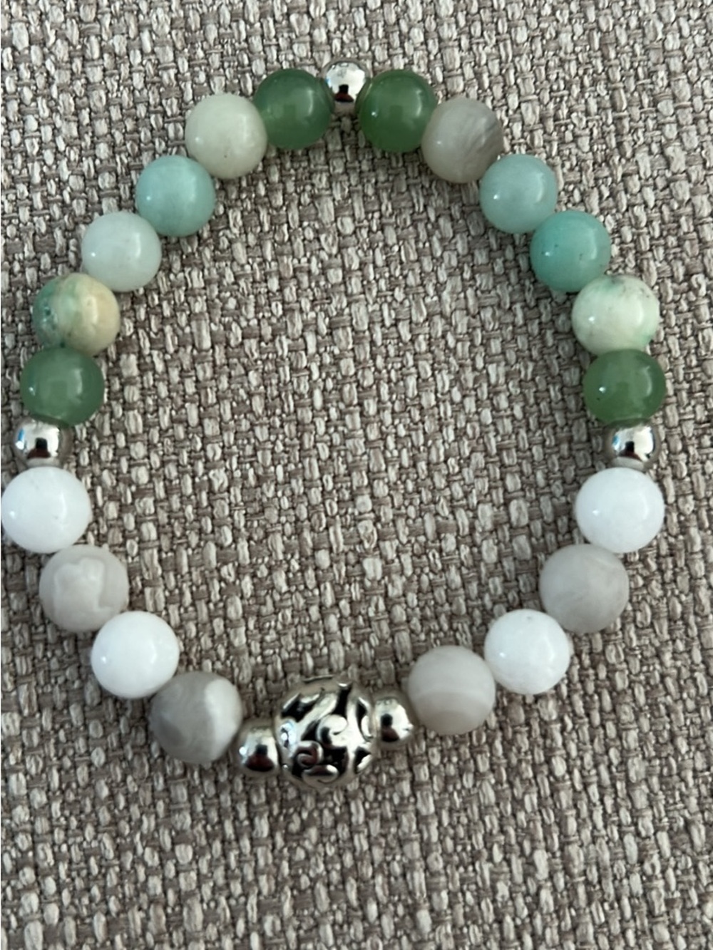 Green & White Beaded Stretch Bracelet with Silver Accent